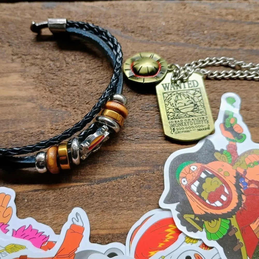 One piece. Luffy pirate bracelet and‎ necklace